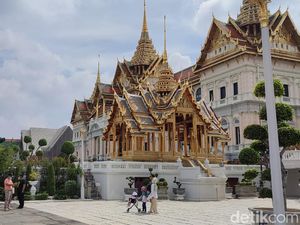 Magis Istana Thailand, Sangat Ramai Meski Tanpa Turis China Magis Istana Thailand, Sangat Ramai Meski Tanpa Turis China