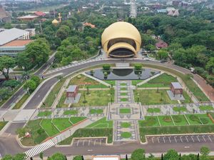 Jelang Tahun Baru, TMII Sebut Pengunjung Sudah Capai 20 Ribu Sore Ini
