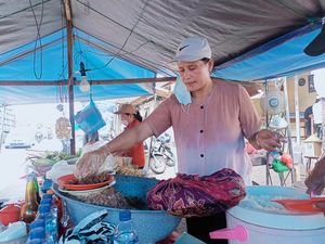 Warung Pekak Metengkuluk, Pionir Kuliner Lawar Sapi di Mambal Abiansemal Warung Pekak Metengkuluk, Pionir Kuliner Lawar Sapi di Mambal Abiansemal