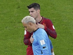 Tujuh kali Navas harus mengambil bola dari dalam gawangnya. Spanyol memetik kemenangan terbesar dalam sejarah mereka di Piala Dunia, sementara Kosta Rika tak berkutik. (Foto: Anadolu Agency via Getty Images/Anadolu Agency)