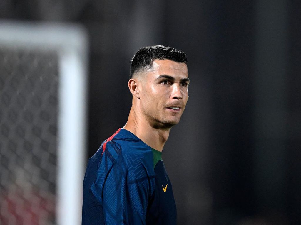 Banjir Peminat, Ternyata Cristiano Ronaldo Juga Pernah Filler Penis Banjir Peminat, Ternyata Cristiano Ronaldo Juga Pernah Filler Penis