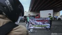 Driver Ojol Bekasi Beraksi, Galang Dana untuk Korban Gempa Cianjur