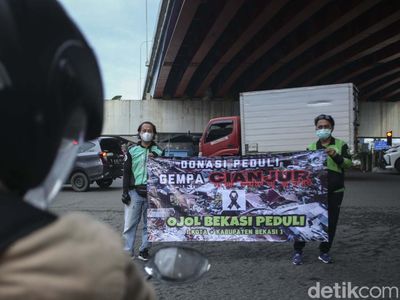 Driver Ojol Bekasi Beraksi, Galang Dana untuk Korban Gempa Cianjur