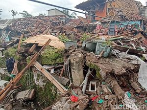 Update Korban Tewas Gempa Cianjur: 272 Orang