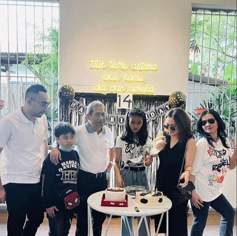Enji Baskoro dan Citra Kresna Enji Baskoro dan Citra Kresna