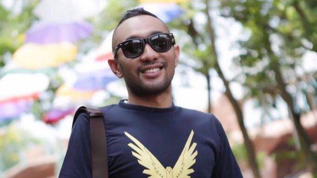 Enji Baskoro dan Citra Kresna