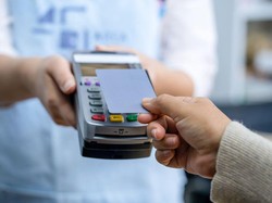 Pelanggan Ini Kena Getok Harga di Restoran, Alasannya untuk Uang Tip