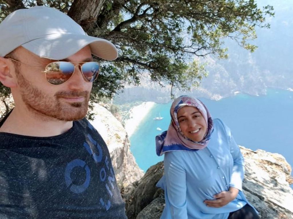 Suami Ajak Istri Hamil 7 Bulan Selfie Tepi Tebing Sebelum Membunuhnya