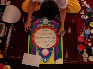 Momen Para Santri Nasional Ikuti Lomba Kaligrafi di Solo