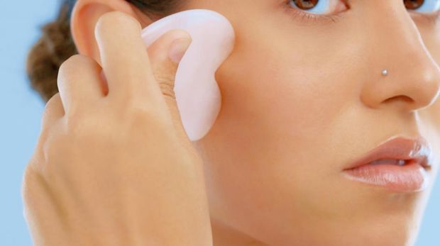 ilustrasi teknik gua sha