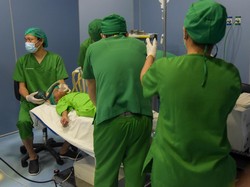 Studi Mahasiswa Unair: UMR Salah Satu Faktor Ketidakmerataan Dokter Spesialis