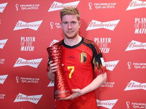 Kevin De Bruyne Bingung Dinobatkan Jadi Man of The Match Kevin De Bruyne Bingung Dinobatkan Jadi Man of The Match