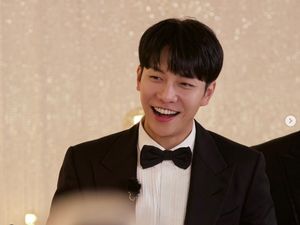 Hook Entertainment Bantah Tak Bayar Royalti Bermusik Lee Seung Gi Hook Entertainment Bantah Tak Bayar Royalti Bermusik Lee Seung Gi