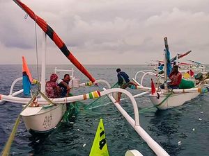 Pusaran Air Raksasa Telan Puluhan Jaring Nelayan Bunutan Karangasem