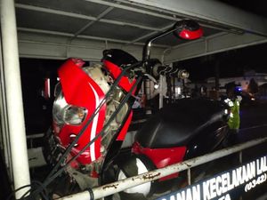 Tabrakan Mobil Vs Motor di Blitar, 1 Orang Tewas Tabrakan Mobil Vs Motor di Blitar, 1 Orang Tewas