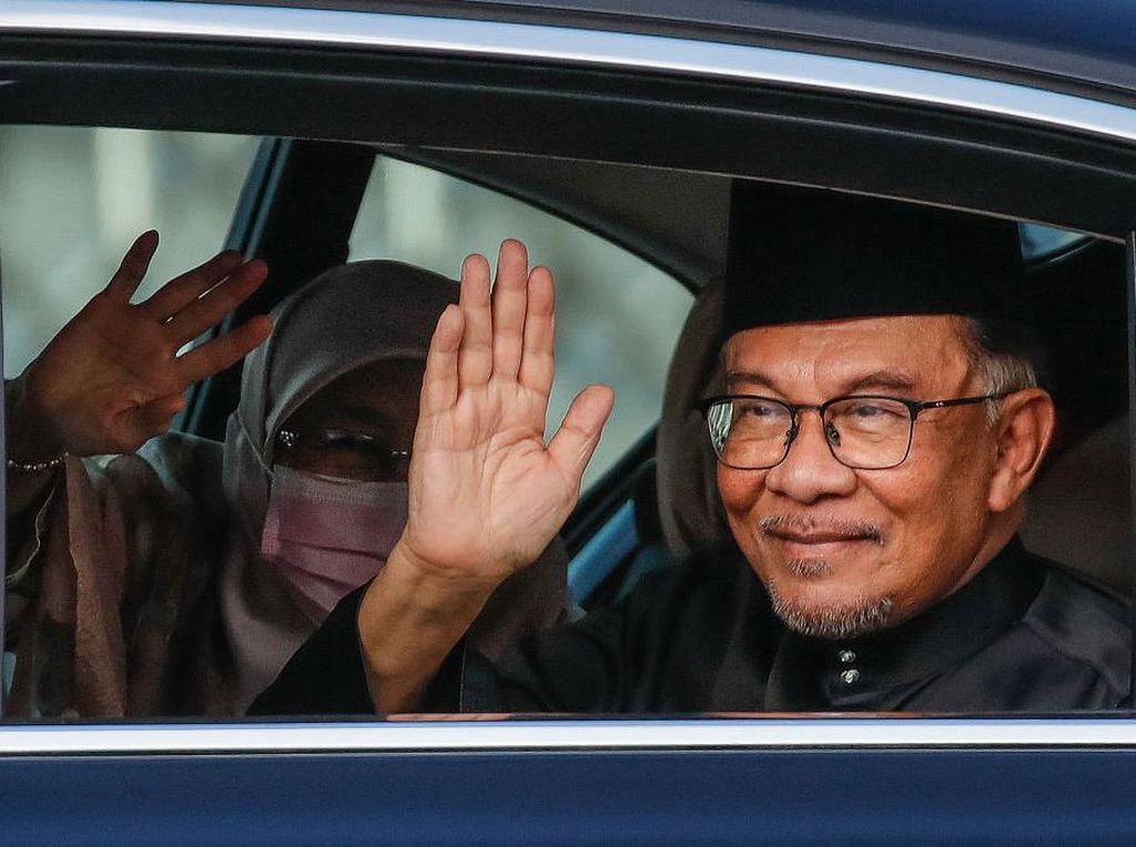 Jadi PM Malaysia, Anwar Ibrahim Tetapkan Senin Depan Libur Nasional