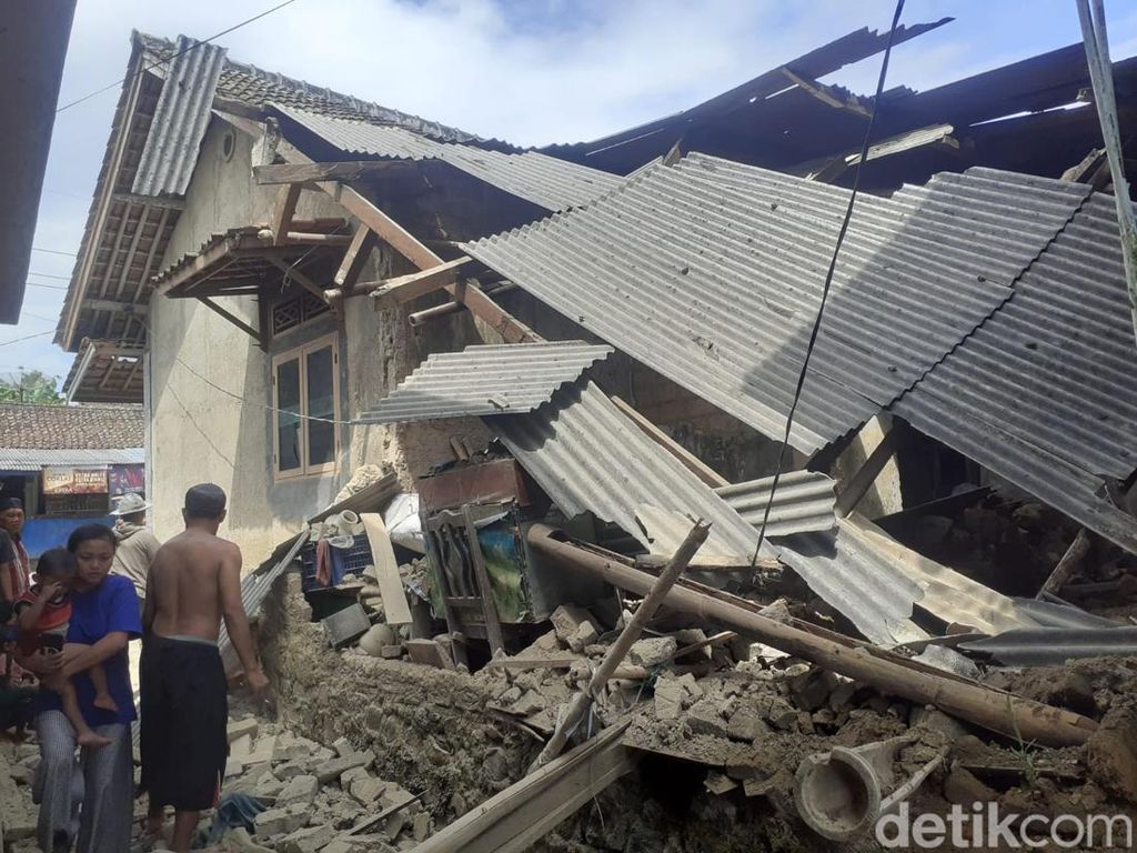Rumah Rusak di Sukabumi Imbas Gempa Cianjur Jadi 956 Unit