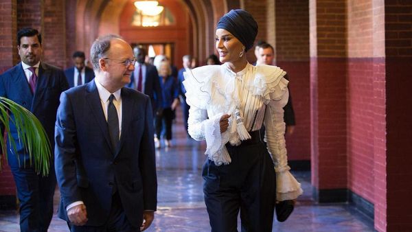 10 Potret Sheikha Moza dari Qatar, Salah Satu Wanita Muslim Terkaya di Dunia