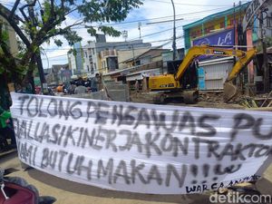 Warga Antang Geram Pemprov Sulsel Ingkar Janji Tuntaskan Jalan Rusak 3 Bulan Warga Antang Geram Pemprov Sulsel Ingkar Janji Tuntaskan Jalan Rusak 3 Bulan