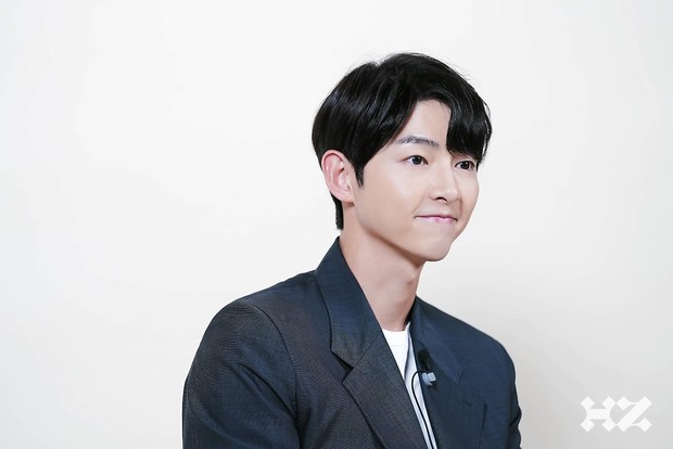 Song Joong Ki menolak membintangi serial 'Kingdom'/highziumstudio.com Fokus mengurus pernikahannya dengan Song Hye Kyo, Song Joong Ki terpaksa menolak tawaran membintangi serial Kingdom