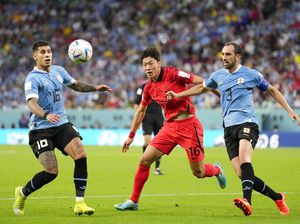 Uruguay Vs Korea Selatan Saling Jual Beli Serangan Uruguay Vs Korea Selatan Saling Jual Beli Serangan