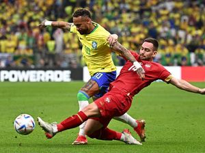 Brasil Vs Serbia Masih 0-0 di Babak I Brasil Vs Serbia Masih 0-0 di Babak I