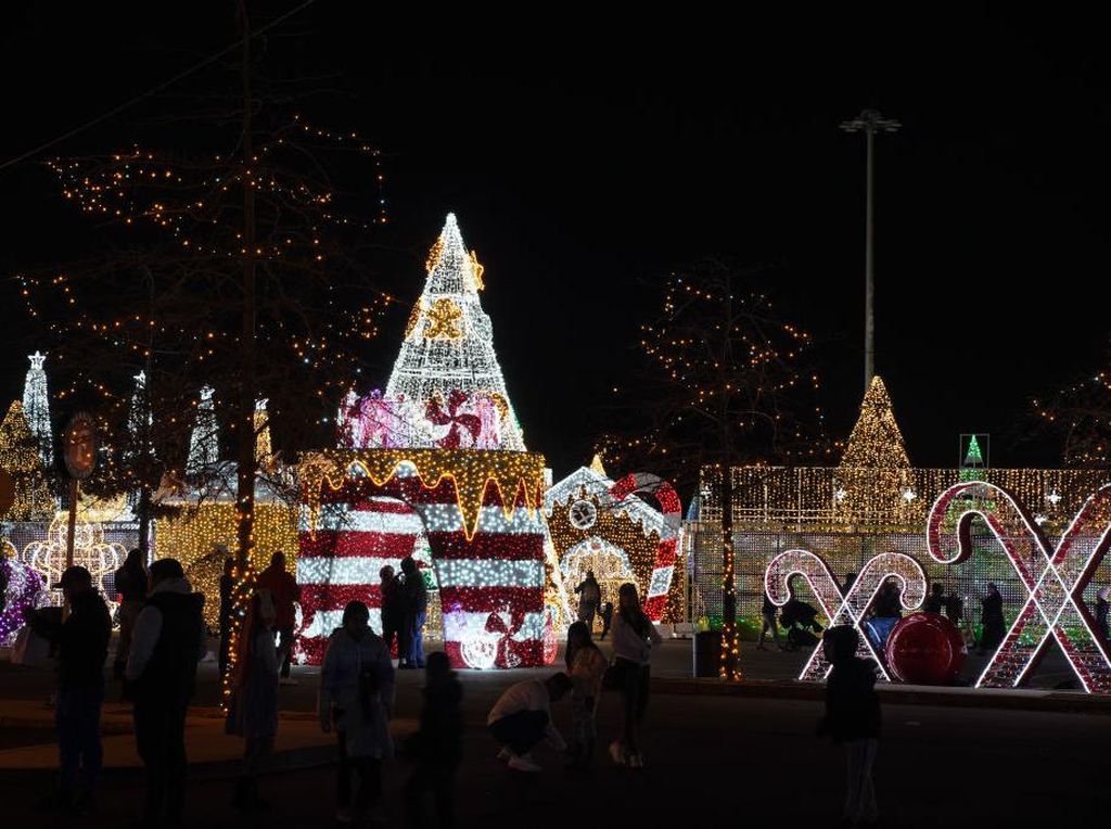 Menikmati Syahdunya Festival Cahaya di New York Menikmati Syahdunya Festival Cahaya di New York