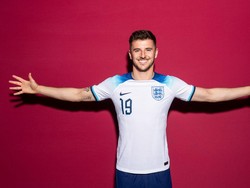 Tak hanya memiliki paras rupawan, Mason Mount dari Timnas Inggris juga punya segudang keahlian. Dirinya bahkan pernah masuk dalam nominasi Golden Boy Award 2019. (Mike Hewitt/Getty Images)  