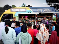 Aksi Mobil Iqro CTARSA di Penampungan Pengungsi Gempa Cianjur