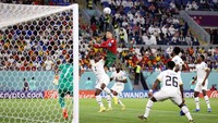 Cristiano Ronaldo resmi tampil untuk kelima kalinya di ajang Piala Dunia, saat menjejakkan kakinya di laga Portugal vs Ghana, Kamis (24/11/2022) malam WIB. Ia mengapteni Portugal pada partai pertama mereka di Piala Dunia 2022. (Foto: Getty Images/Julian Finney)