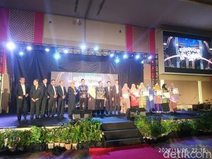 Peringati Hari Guru Nasional, Dewan Pendidikan Makassar: Itu Profesi Mulia Peringati Hari Guru Nasional, Dewan Pendidikan Makassar: Itu Profesi Mulia