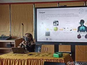 Dosen Unhas Raih Penghargaan UNESCO Temukan Alternatif Pengobatan Kanker Paru