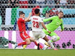Iran menggandakan keunggulan dua menit berselang. Kali ini gol Ramin Rezaeian memastikan Tim Melli menang 2-0 atas Wales.
