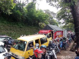 Jalur Puncak-Cianjur Disergap Macet