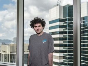 Buntut FTX Bangkrut, Bos Kripto Sam Bankman-Fried Ditangkap!