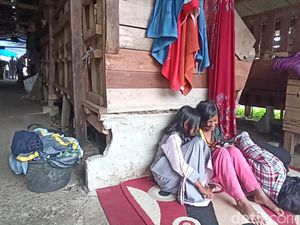 Korban Gempa Cianjur Alami Trauma, Anak-anak Takut Dengar Suara Ambulans