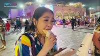Nonton Piala Dunia 2022 di Qatar, Nagita Slavina Asyik Jajan Kaki Lima