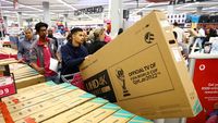 Pesta Belanja Black Friday, Warga Afsel Borong TV Diskon
