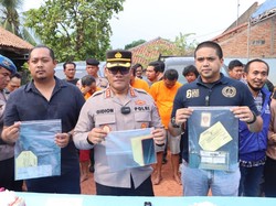 Sadis! Sopir Pikap Dirampok Lalu Dibuang di Bekasi, 6 Pelaku Ditangkap!