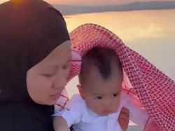 Salaman dengan Jokowi, Pengasuh Rayyanza Nangis