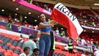 Iran butuh poin setelah pada laga pertama digulung Inggris. Sementara Wales mengoleksi 1 poin usai imbang lawas AS.