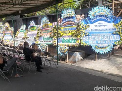 Suasana Terkini Rumah Duka Eks Waket DPR Taufik Kurniawan di Semarang
