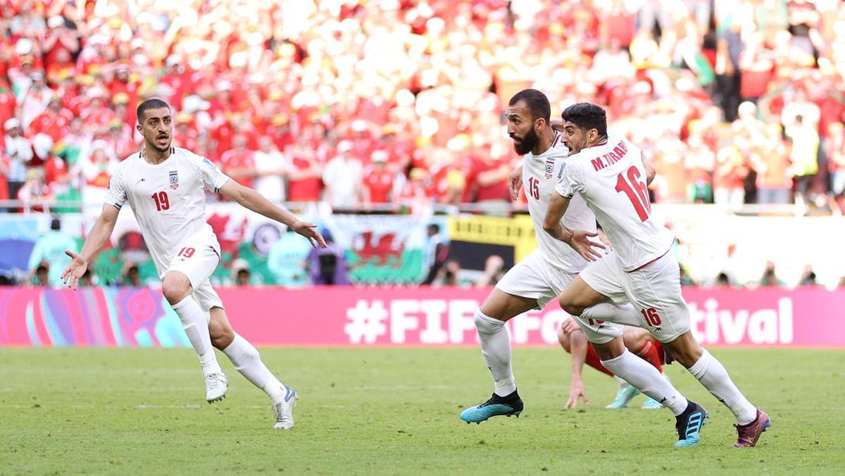 Klasemen Grup B Piala Dunia 2022 usai laga Wales vs Iran. (Foto: Getty Images/Richard Heathcote)