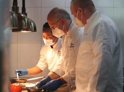 Tiga Orang Chef Akan Sajian Wine Dinner Spesial di The 18th Restaurant