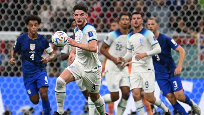 1444522976 AL KHOR, QATAR - NOVEMBER 25: Weston McKennie of United States reacts after missing a chance during the FIFA World Cup Qatar 2022 Group B match between England and USA at Al Bayt Stadium on November 25, 2022 in Al Khor, Qatar. (Photo by Michael Regan - FIFA/FIFA via Getty Images)