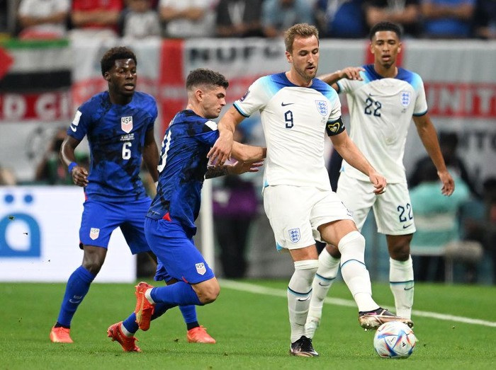 AL KHOR, QATAR - NOVEMBER 25: Weston McKennie of United States reacts after missing a chance during the FIFA World Cup Qatar 2022 Group B match between England and USA at Al Bayt Stadium on November 25, 2022 in Al Khor, Qatar. (Photo by Michael Regan - FIFA/FIFA via Getty Images)