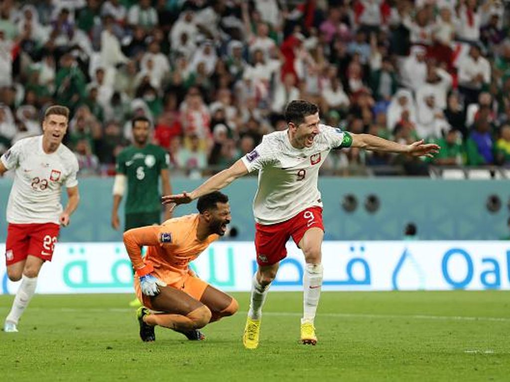Bungkam Arab Saudi 2-0, Gol Lewandowski Pertegas Kemenangan Polandia