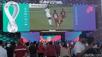 Usai kalah lawan Senegal, nasib Qatar di Piala Dunia 2022 terkunci usai hasil seri Belanda Vs Ekuador. Tuan rumah Qatar dipastikan kandas di fase grup. Foto: Lucas Aditya/detikcom