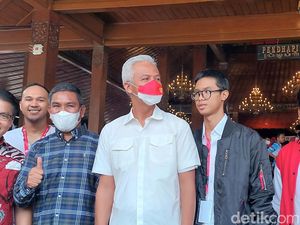 Reaksi Ganjar Saat Ditanya soal Nama Capres di Kantong Megawati