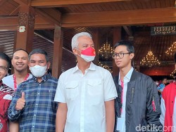 Reaksi Ganjar Saat Ditanya soal Nama Capres di Kantong Megawati